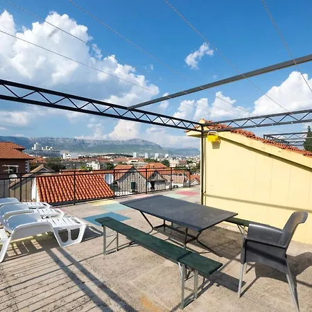 Panorama Split