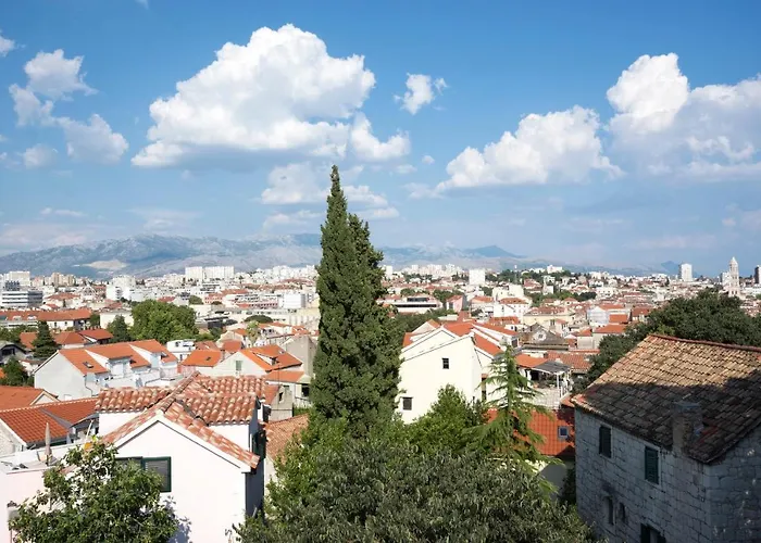 Panorama Split