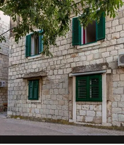 Panorama Hostel *